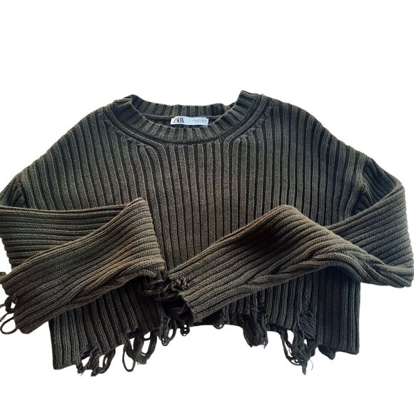 Zara Distressed Cropped Ribbed Knit Sweater Olive Green - Picture 4 of 9